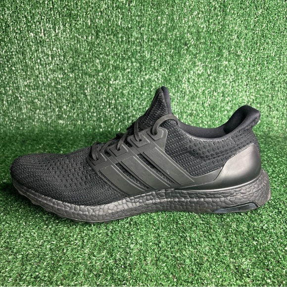 Adidas UltraBoost 4.0 Triple Black Size 13 Mens Running Shoes Boost FW5712 - Picture 7 of 12